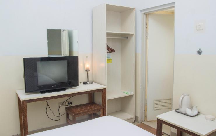 מנאדו Hotel Metropolitan Inn מראה חיצוני תמונה